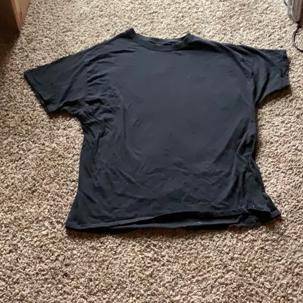 All black tee shirt